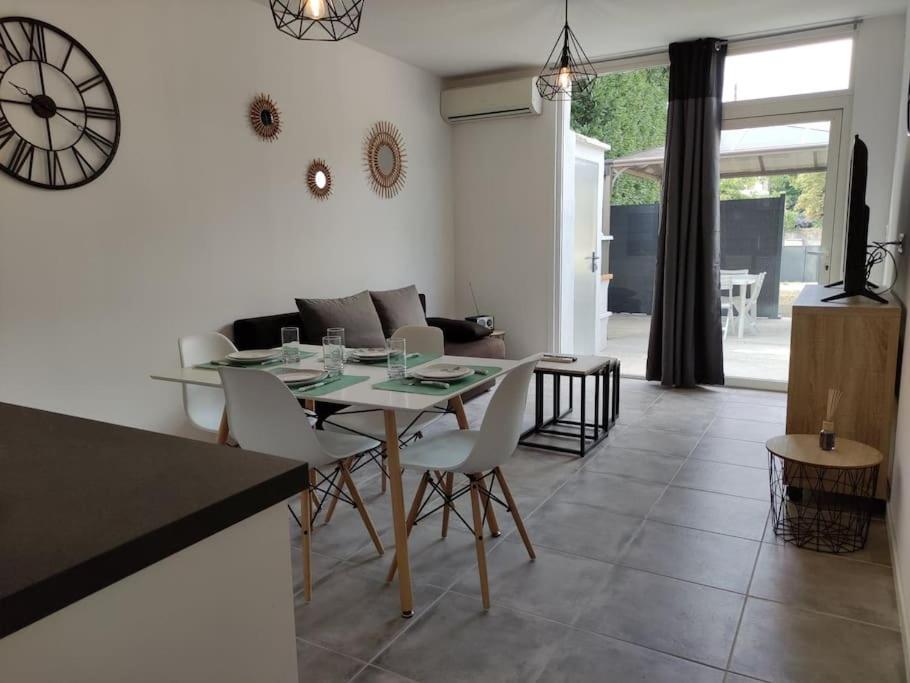 Апартаменты L'Atelier De La Cite - Parking Gratuit Каркассон Экстерьер фото