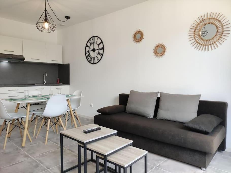 Апартаменты L'Atelier De La Cite - Parking Gratuit Каркассон Экстерьер фото